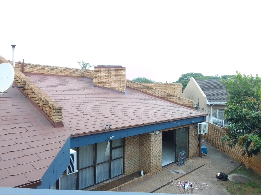 4 Bedroom Property for Sale in Zinniaville North West